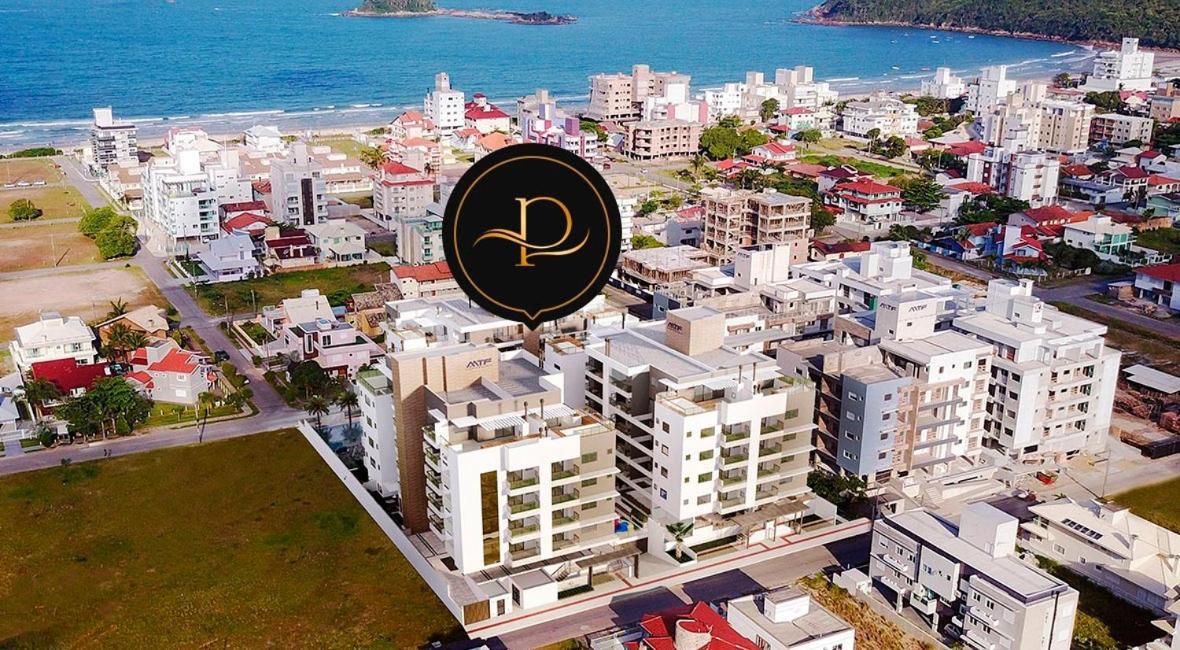 Cobertura Velejar Em Condominio Clube - Com Area De Lazer ゴヴェルナドール・セウソ・ラーモス エクステリア 写真
